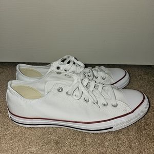 White Chuck Taylor